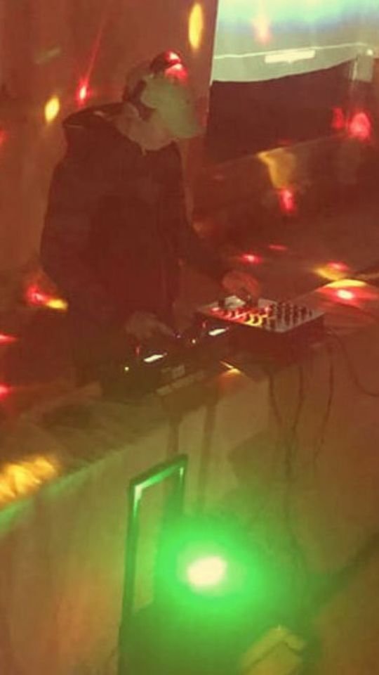 DJ Felix Monzon. House, deep-house. tech house, afro house. latin house, old school.