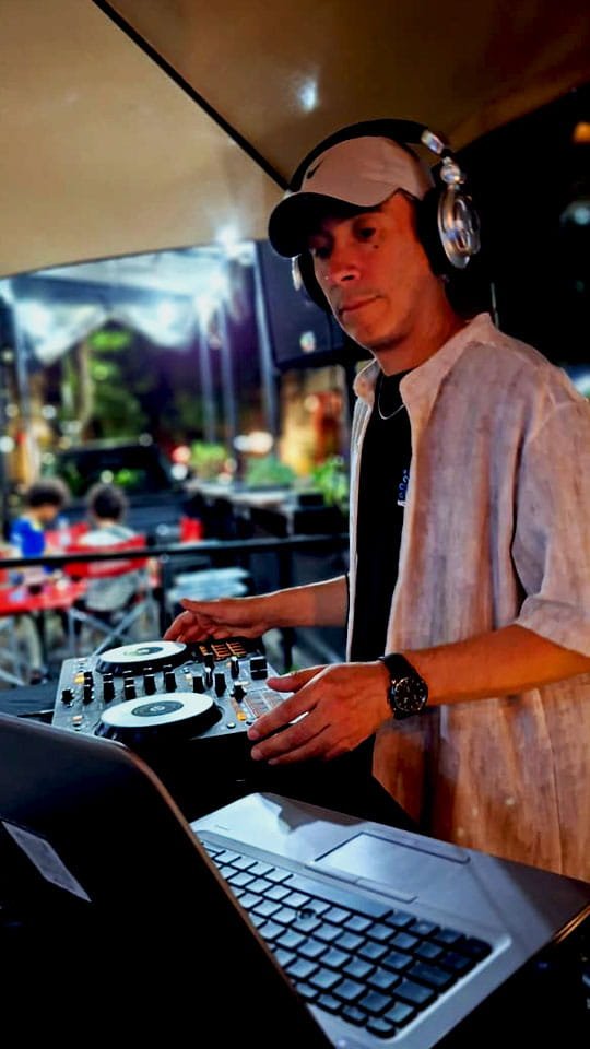 DJ de Música Electrónica en Buenos Aires para Eventos, Bares, Hoteles y Más
